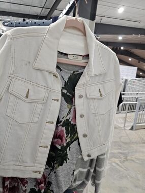 White Crop Denim Jacket - Women's Jean Jacket